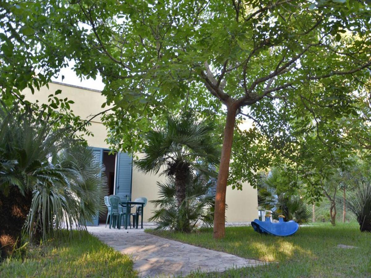 Masseria Lama Torre dell'Orso Buitenkant foto