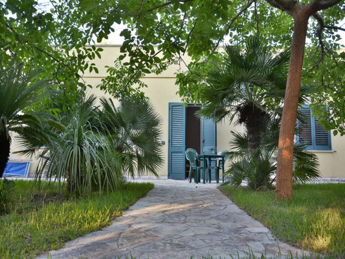 Masseria Lama Torre dell'Orso Buitenkant foto
